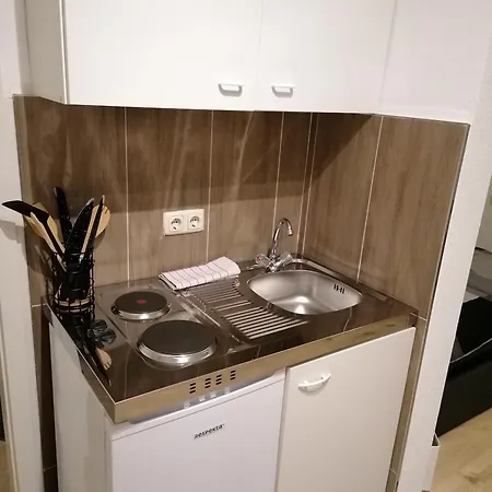 Business Mit Neuem Bad / Wlan / Smart-tv / Kueche Apartment *