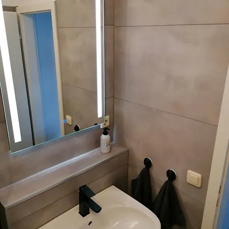 Business Mit Neuem Bad / Wlan / Smart-tv / Kueche Apartment Mannheim